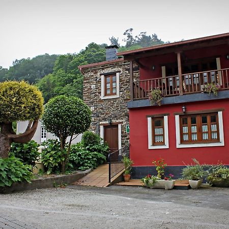 Apartamentos El Llago Boal Buitenkant foto