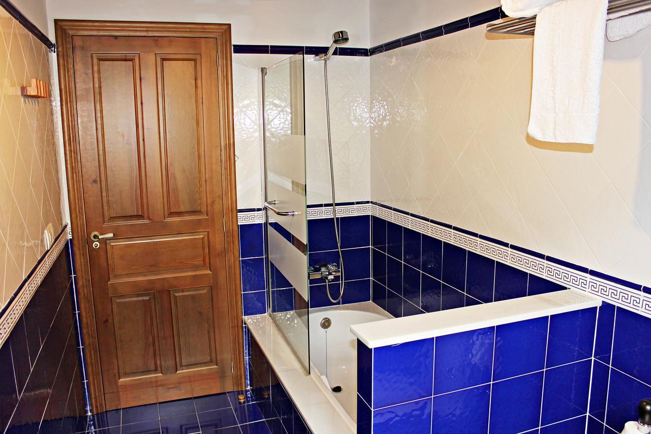 Apartamentos El Llago Boal Buitenkant foto