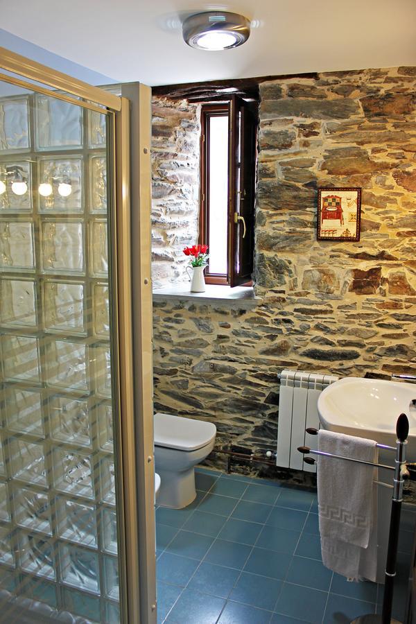 Apartamentos El Llago Boal Buitenkant foto